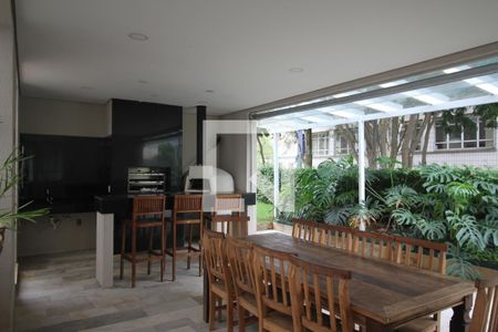 Apartamento para alugar com 98m², 2 quartos e 2 vagasÁrea comum - Churrasqueira