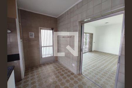 Cozinha de casa para alugar com 4 quartos, 250m² em Alto de Pinheiros, São Paulo