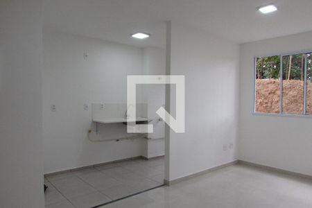 Sala de apartamento para alugar com 2 quartos, 42m² em Jardim Arpoador, São Paulo