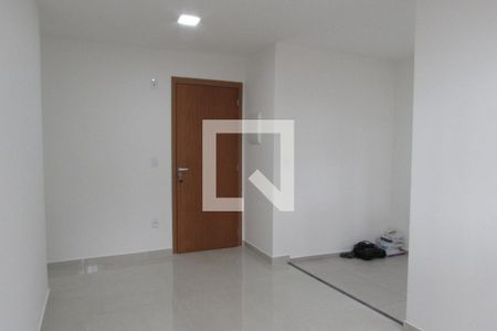 Sala - porta de entrada de apartamento para alugar com 2 quartos, 42m² em Jardim Arpoador, São Paulo