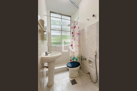 Banheiro de apartamento à venda com 1 quarto, 36m² em Copacabana, Rio de Janeiro