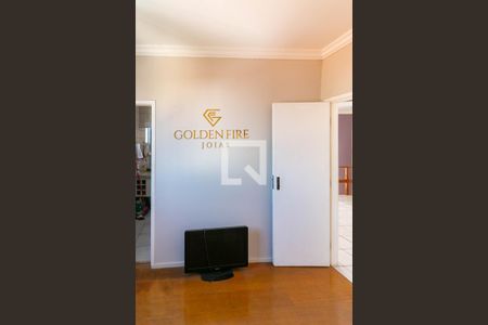 Apartamento à venda com 214m², 4 quartos e 2 vagasSalão