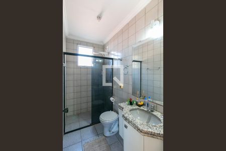 Apartamento à venda com 214m², 4 quartos e 2 vagasBanheiro 1