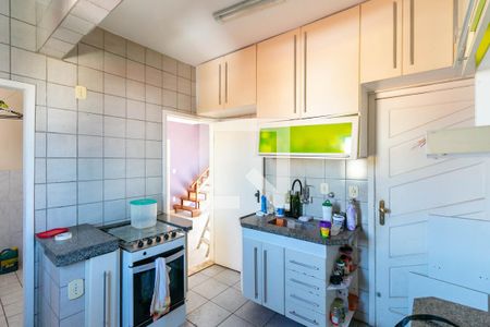 Apartamento à venda com 214m², 4 quartos e 2 vagasCozinha