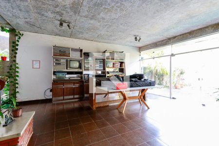 Sala 3 de casa à venda com 4 quartos, 800m² em Jardim Leonor Mendes de Barros, São Paulo