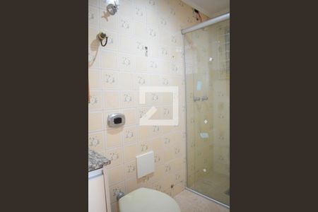 Banheiro Suíte de apartamento para alugar com 3 quartos, 70m² em Cabral, Curitiba