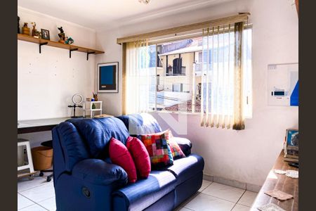 Sala  de casa à venda com 2 quartos, 95m² em Jardim das Vertentes, São Paulo