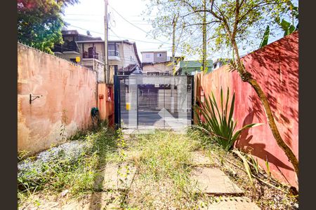 Casa à venda com 95m², 2 quartos e 2 vagasQuintal 