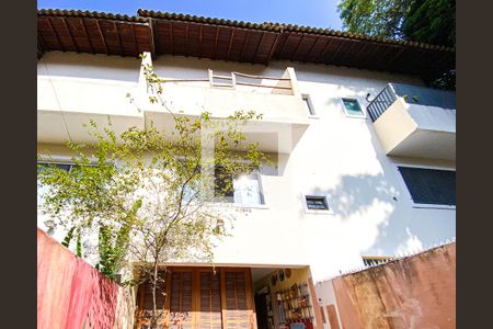 Casa à venda com 95m², 2 quartos e 2 vagasQuintal 