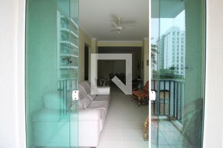 Varanda Sala de apartamento para alugar com 4 quartos, 150m² em Pitangueiras, Guarujá