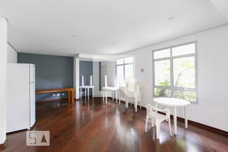Apartamento à venda com 55m², 2 quartos e 2 vagas Apartamento à venda com 55m², 2 quartos e 2 vagasÁrea comum - Salão de festas
