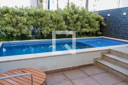 Apartamento à venda com 96m², 2 quartos e 2 vagasÁrea comum - Piscina