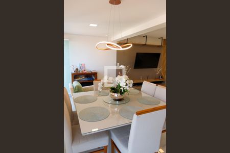 Sala de apartamento à venda com 2 quartos, 96m² em Vila Osasco, Osasco