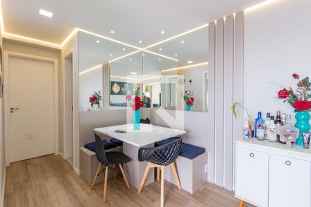 Sala de apartamento à venda com 2 quartos, 50m² em Jardim Roberto, Osasco