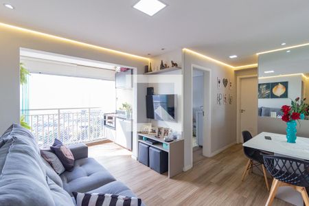 Sala de apartamento à venda com 2 quartos, 50m² em Jardim Roberto, Osasco