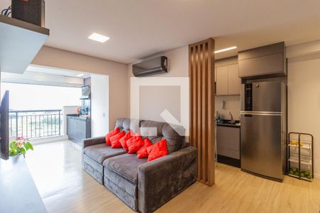 Sala de apartamento à venda com 2 quartos, 66m² em Cidade São Francisco, Osasco