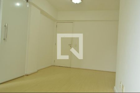 Sala de apartamento à venda com 2 quartos, 60m² em Pechincha, Rio de Janeiro