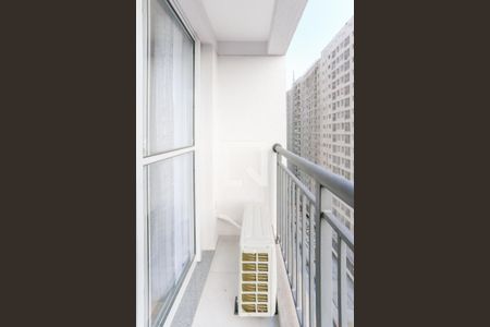 Varanda da sala  de apartamento para alugar com 1 quarto, 31m² em Vila Sônia, São Paulo