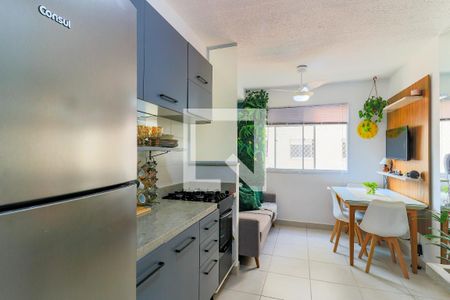 Cozinha de apartamento à venda com 2 quartos, 33m² em Vila Socorro, São Paulo