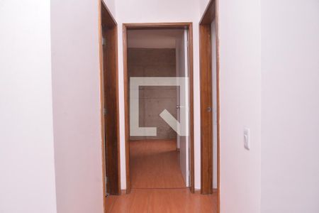 Corredor de apartamento para alugar com 2 quartos, 75m² em Jardim Bela Vista, Santo André