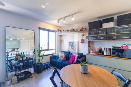 Sala e cozinha de apartamento para alugar com 1 quarto, 35m² em Presidente Altino, Osasco