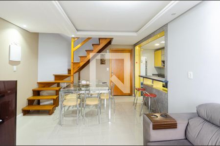 Detalhe Sala de Estar e Jantar de apartamento para alugar com 2 quartos, 126m² em Cristal, Porto Alegre