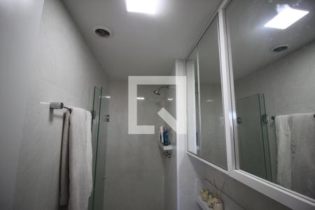 Apartamento à venda com 55m², 1 quarto e 1 vagaBanheiro 