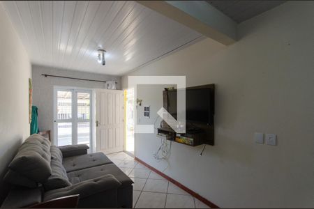Sala de casa à venda com 2 quartos, 50m² em Hípica, Porto Alegre