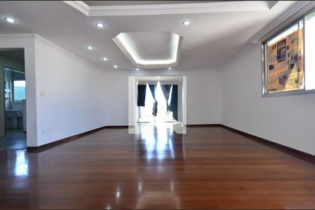 Sala de estar de apartamento para alugar com 4 quartos, 318m² em Ipiranga, Belo Horizonte