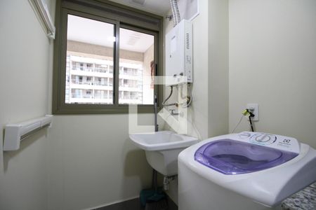 Apartamento à venda com 68m², 2 quartos e 1 vagaÁrea de Serviço