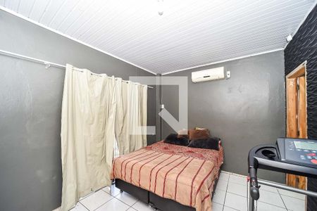 Quarto 1 de casa à venda com 3 quartos, 200m² em Sarandi, Porto Alegre