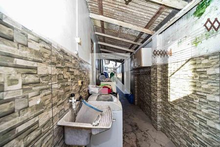 Casa à venda com 200m², 3 quartos e 1 vagaÁrea de Serviço