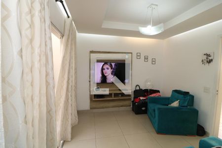 Sala de casa de condomínio para alugar com 3 quartos, 180m² em Jardim Nove de Julho, São Paulo
