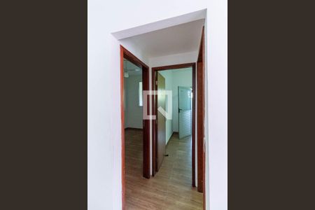 Corredor de apartamento à venda com 2 quartos, 108m² em Jaqueline, Belo Horizonte