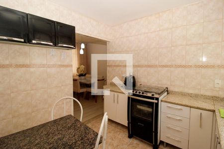 Cozinha de apartamento à venda com 2 quartos, 67m² em São Lucas, Belo Horizonte