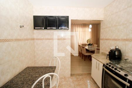 Cozinha de apartamento à venda com 2 quartos, 67m² em São Lucas, Belo Horizonte