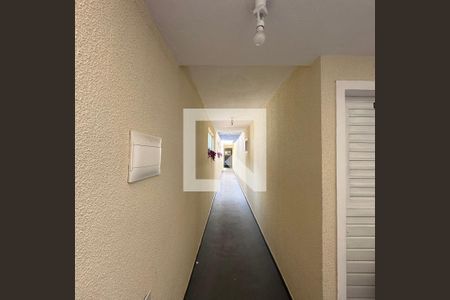 Studio para alugar com 20m², 1 quarto e sem vagaÁrea externa - corredor de acesso