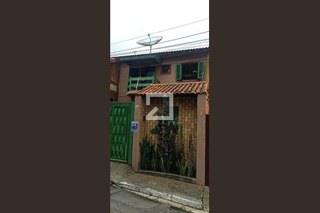 Casa à venda com 78m², 2 quartos e 2 vagasFachada da Casa