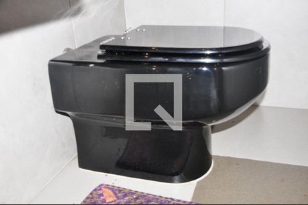 Casa à venda com 78m², 2 quartos e 2 vagasLavabo