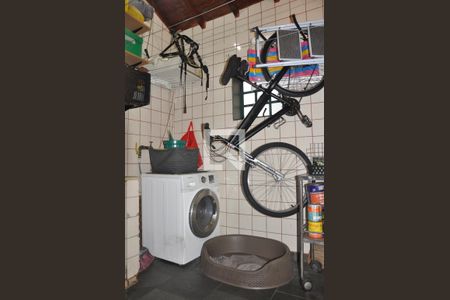 Casa à venda com 78m², 2 quartos e 2 vagasÁrea de Serviço