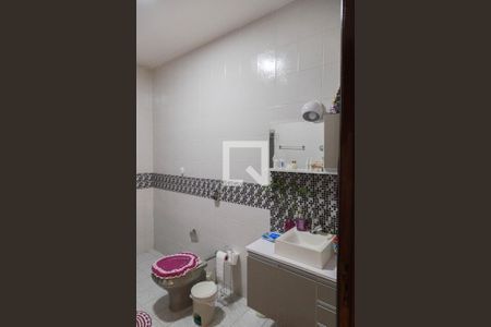Banheiro Social de casa à venda com 3 quartos, 250m² em Parque Continental I, Guarulhos