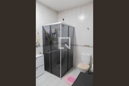 Banheiro suíte de casa à venda com 3 quartos, 250m² em Parque Continental I, Guarulhos