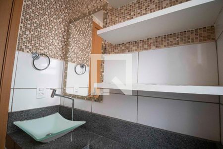 Apartamento para alugar com 66m², 2 quartos e 1 vagaBanheiro