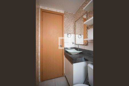 Apartamento para alugar com 66m², 2 quartos e 1 vagaBanheiro