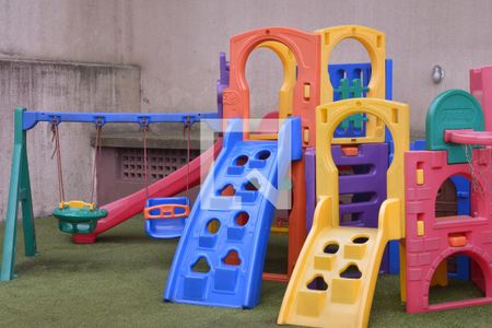 Apartamento à venda com 52m², 2 quartos e 1 vagaÁrea comum 