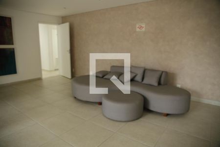 Apartamento para alugar com 74m², 2 quartos e 1 vagaÁrea comum
