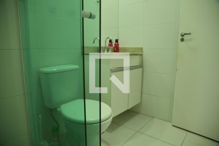 Apartamento para alugar com 74m², 2 quartos e 1 vagaBanheiro