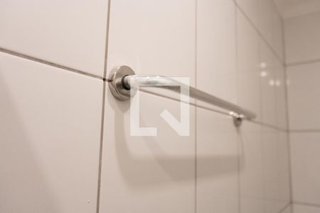 Banheiro de casa para alugar com 1 quarto, 30m² em Cidade Intercap, São Paulo