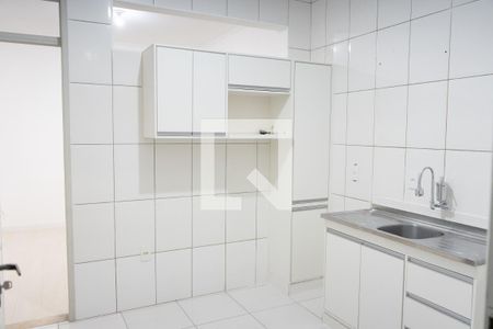 Cozinha de casa para alugar com 1 quarto, 0m² em Cidade Intercap, São Paulo