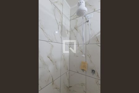 Casa à venda com 170m², 2 quartos e 1 vaga Casa à venda com 170m², 2 quartos e 1 vagaBanheiro